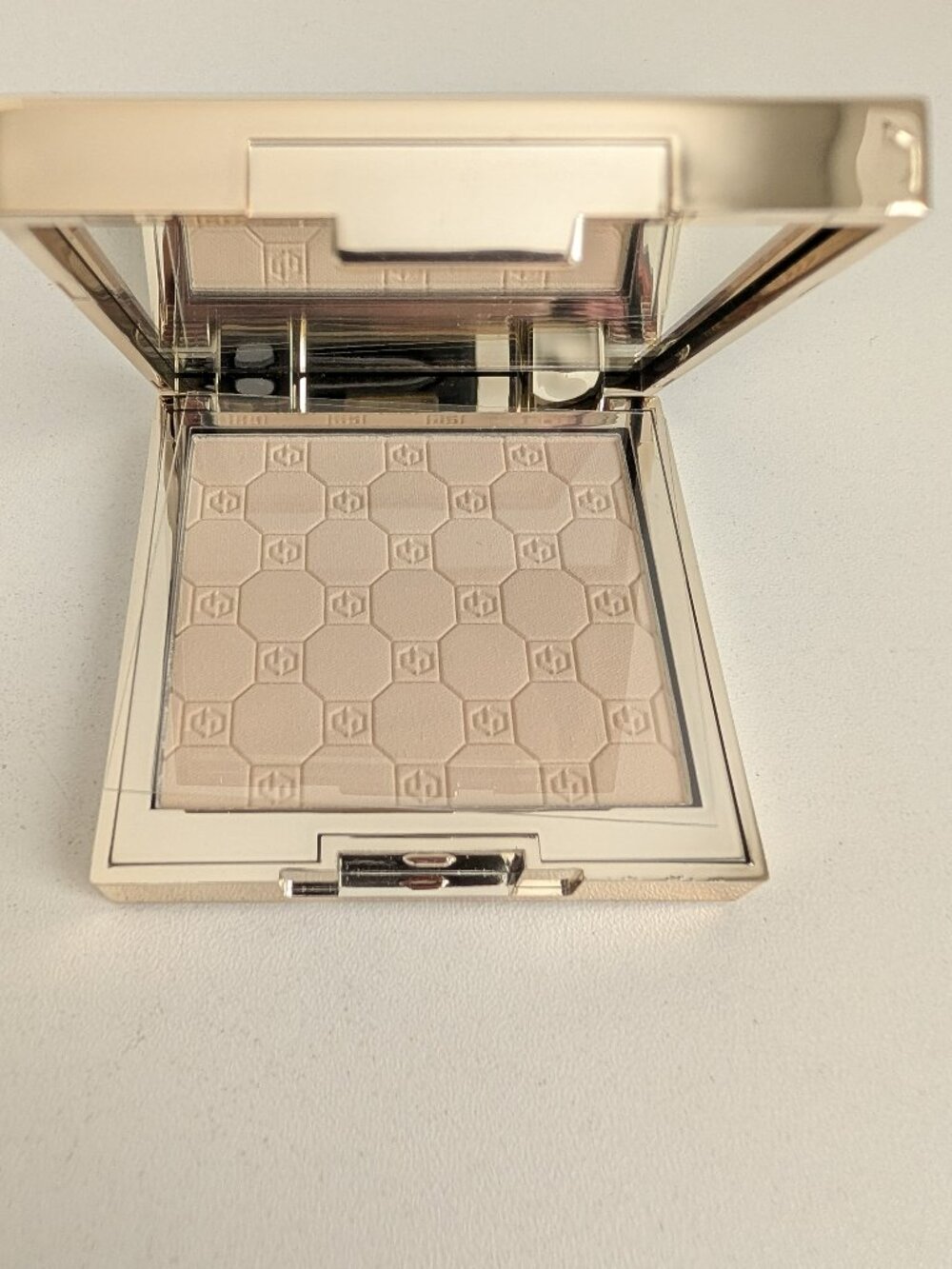Jouer Soft Focus Hydrate + Set Powder Tres Translucent New with Box - Picture 2 of 5